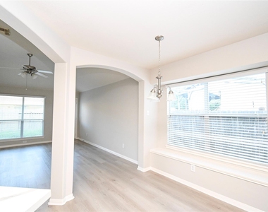 3111 Myrtle Ranch Drive - Photo Thumbnail 22