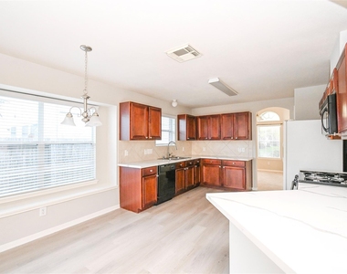 3111 Myrtle Ranch Drive - Photo Thumbnail 25