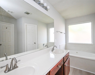 3111 Myrtle Ranch Drive - Photo Thumbnail 36