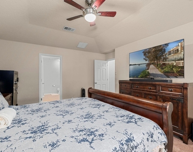 9426 Palomino Path - Photo Thumbnail 16
