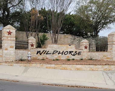 9426 Palomino Path - Photo Thumbnail 25
