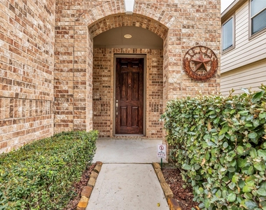 2707 Volute Court - Photo Thumbnail 2