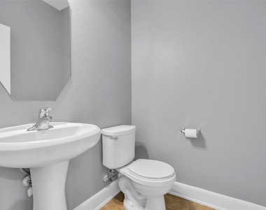 2707 Volute Court - Photo Thumbnail 14