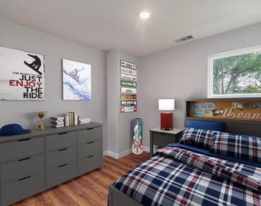 7954 Nashville Street - Photo Thumbnail 2