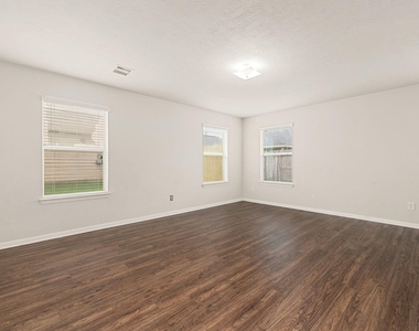 21415 Partha Way - Photo Thumbnail 14