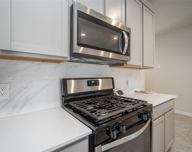 29710 Wilkerson Lane - Photo Thumbnail 17
