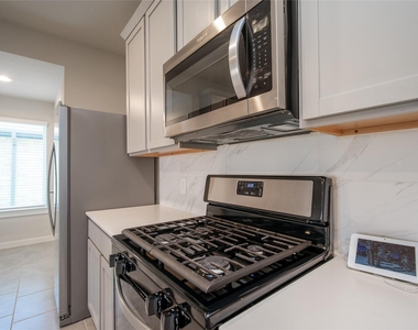 29710 Wilkerson Lane - Photo Thumbnail 16