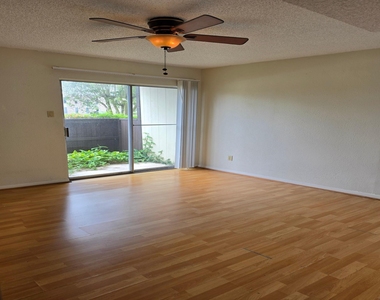 1500 Bay Area Boulevard - Photo Thumbnail 10