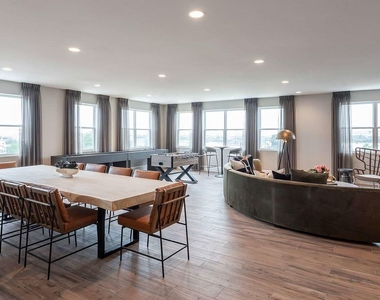 2425 Bell Street - Photo Thumbnail 27