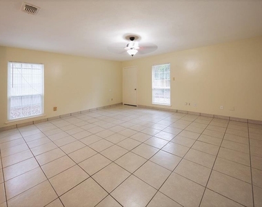 49 Blue Fox Road - Photo Thumbnail 3