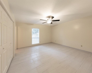 49 Blue Fox Road - Photo Thumbnail 6