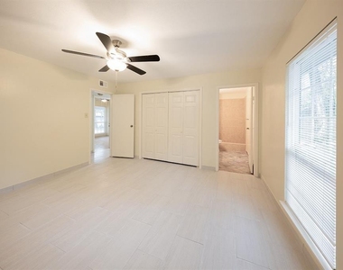 49 Blue Fox Road - Photo Thumbnail 7