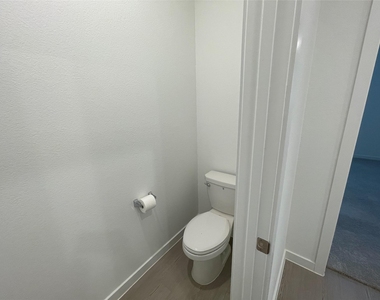 16503 Texas Palmetto Way - Photo Thumbnail 34