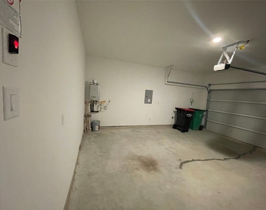 16503 Texas Palmetto Way - Photo Thumbnail 18
