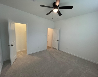 16503 Texas Palmetto Way - Photo Thumbnail 7