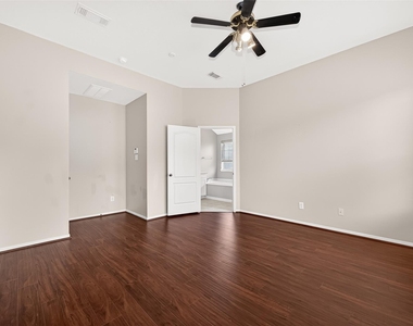 16107 Hitching Post Court - Photo Thumbnail 39