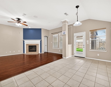 16107 Hitching Post Court - Photo Thumbnail 15