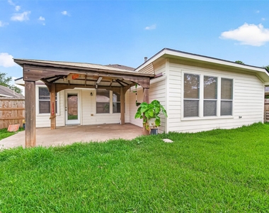 16107 Hitching Post Court - Photo Thumbnail 48