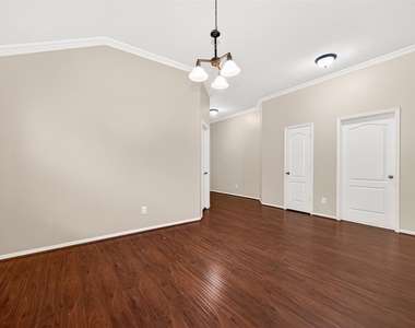 16107 Hitching Post Court - Photo Thumbnail 8
