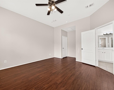 16107 Hitching Post Court - Photo Thumbnail 40