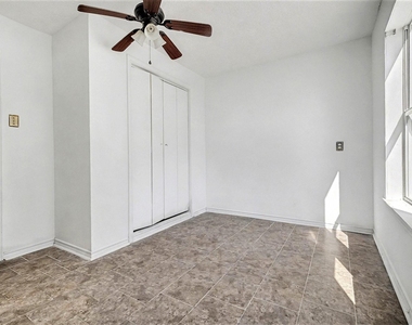 12215 Myrtle Avenue - Photo Thumbnail 11
