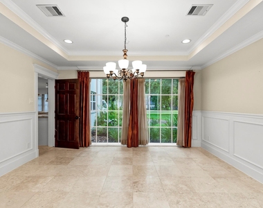 11518 Summerhill Lane - Photo Thumbnail 12