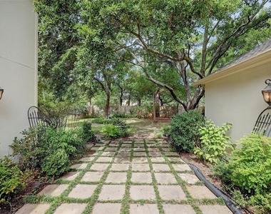 11518 Summerhill Lane - Photo Thumbnail 46