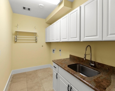 11518 Summerhill Lane - Photo Thumbnail 45