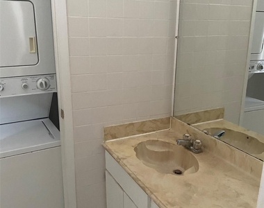 7901 Cambridge Street - Photo Thumbnail 7