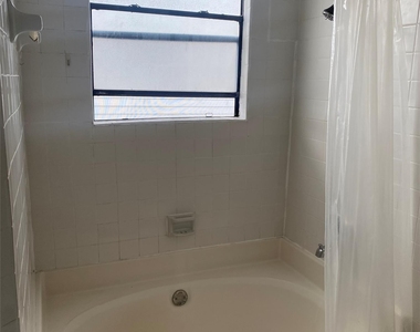 7901 Cambridge Street - Photo Thumbnail 8