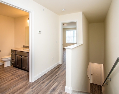 38 Alpine Place - Photo Thumbnail 14