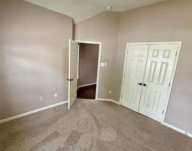903 Cascade Ridge - Photo Thumbnail 16