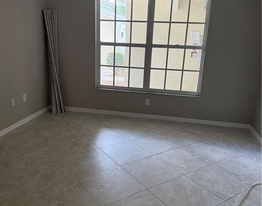 15415 Cedarwood Lane - Photo Thumbnail 3
