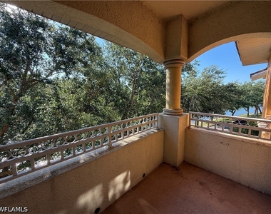 3973 Pomodoro Circle - Photo Thumbnail 8