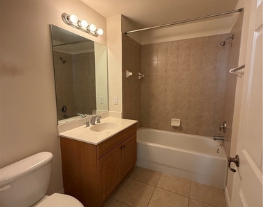 3973 Pomodoro Circle - Photo Thumbnail 3