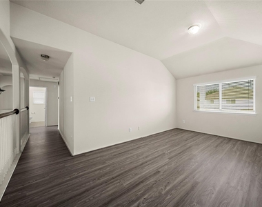 1431 Orchid Drive - Photo Thumbnail 19