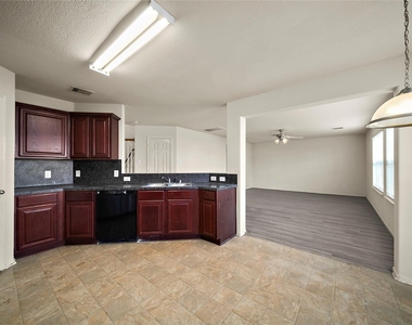 1431 Orchid Drive - Photo Thumbnail 7