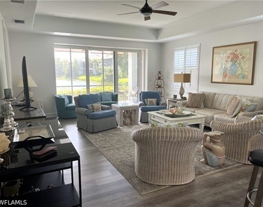 10541 Marino Pointe Drive - Photo Thumbnail 8