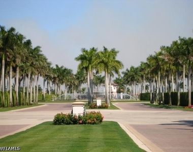 10541 Marino Pointe Drive - Photo Thumbnail 36