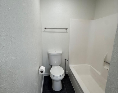 262 Coppersmith Drive - Photo Thumbnail 17