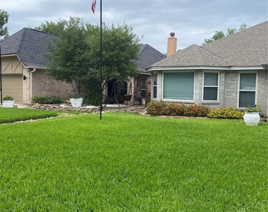 2023 Havenhouse Drive - Photo Thumbnail 7