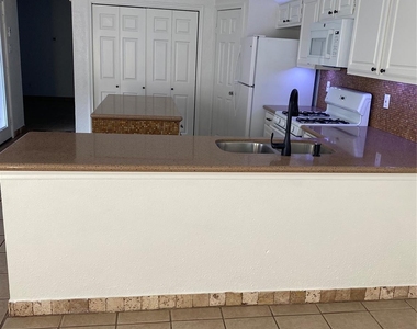 2023 Havenhouse Drive - Photo Thumbnail 14