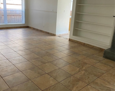 2023 Havenhouse Drive - Photo Thumbnail 25