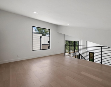 1502 Primrose Street - Photo Thumbnail 29
