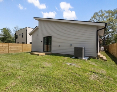 1502 Primrose Street - Photo Thumbnail 7