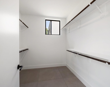 1502 Primrose Street - Photo Thumbnail 25
