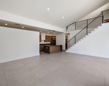 1502 Primrose Street - Photo Thumbnail 8