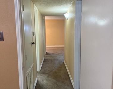 6402 Del Monte Drive - Photo Thumbnail 18