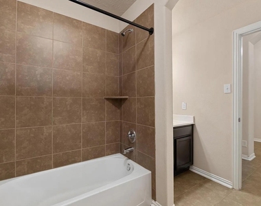 16007 David Hill Lane - Photo Thumbnail 26