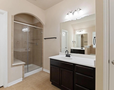 16007 David Hill Lane - Photo Thumbnail 20